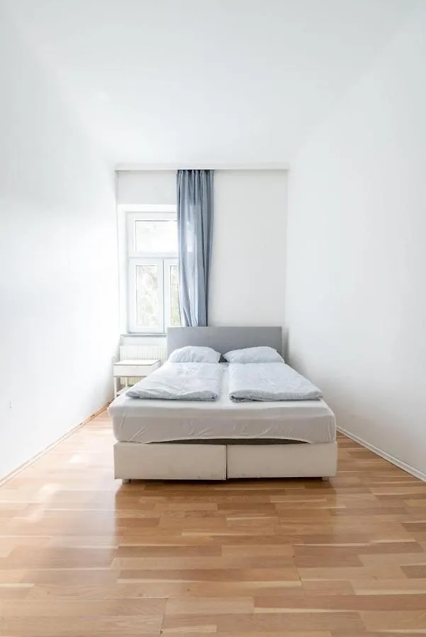Family Apartment 6P Kr Wien